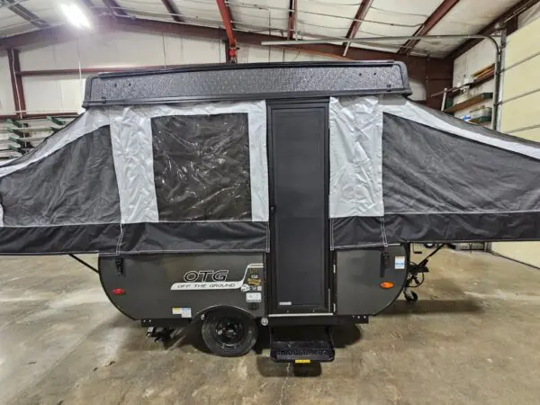 Used 2025 Flagstaff Tent Camper 141OTG-$12,563