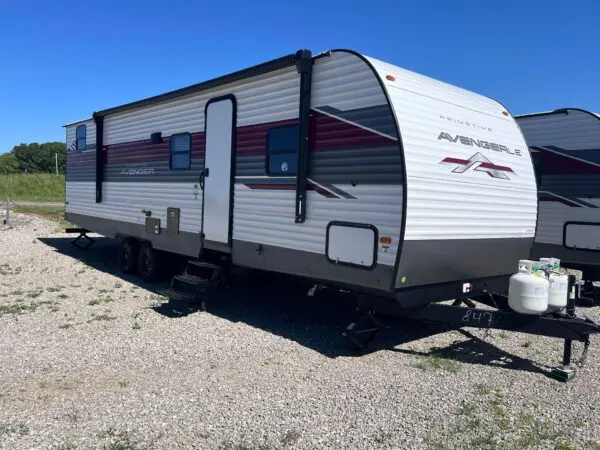 Used 2025 Prime Time RV Avenger LE 28QBSLE-$39,209