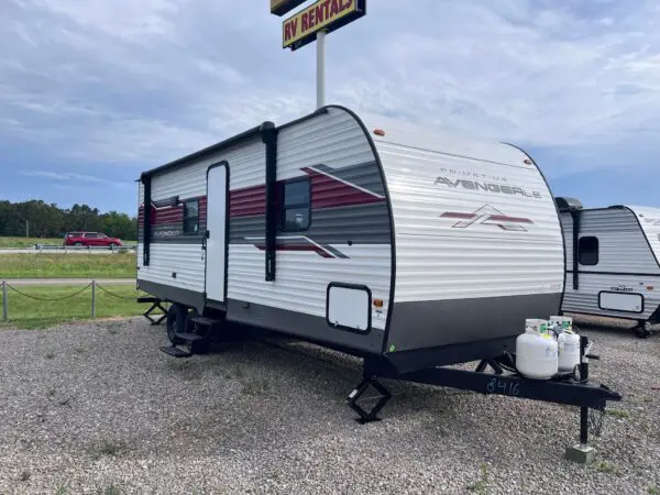 Used 2025 Primetime Avenger 21RBSLE-$35,250