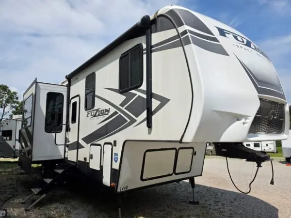 Used 2021 Fuzion Impact 367 - $55,000