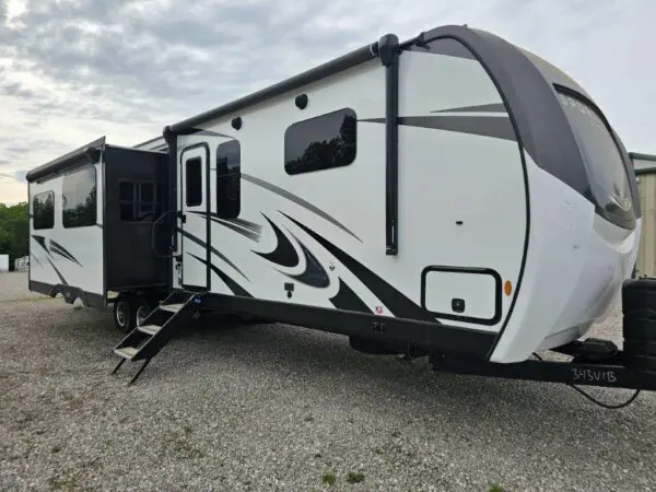 Used 2022 Sporttrek 343VIB-$40,900